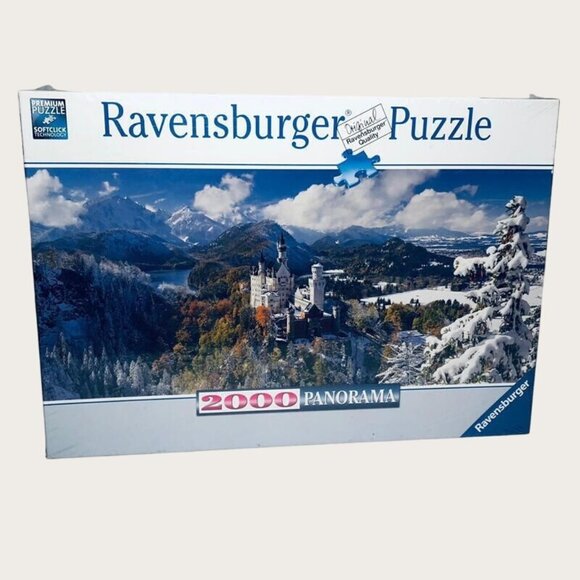 Ravensburger Neuschwanstein Castle 2000 Piece Panorama Jigsaw Puzzle New - Picture 1 of 5